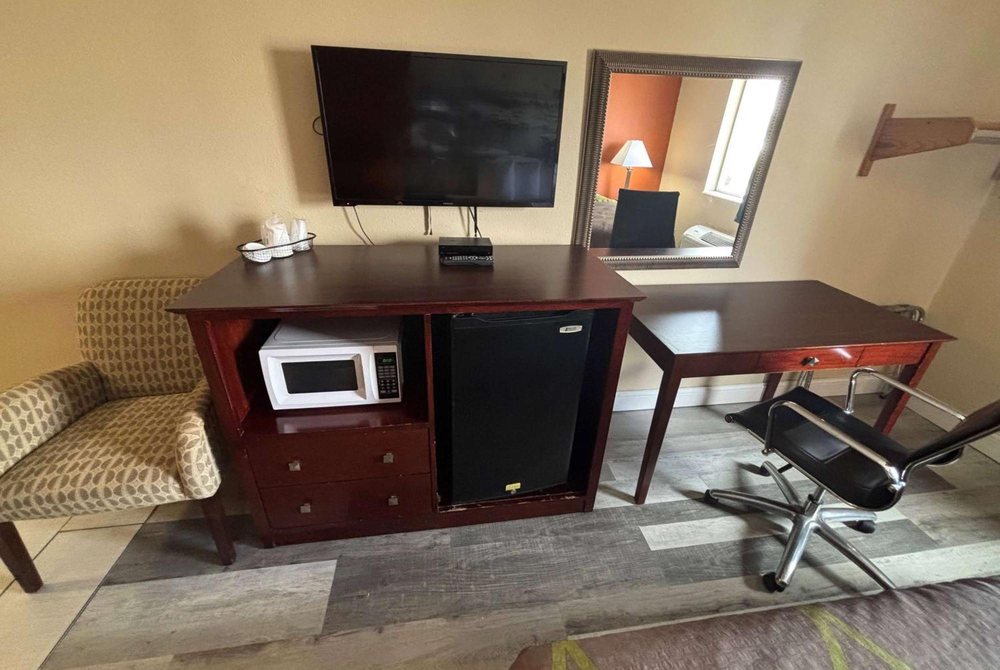 Super 8 By Wyndham Pontoon Il/st. Louis Mo Area 2*